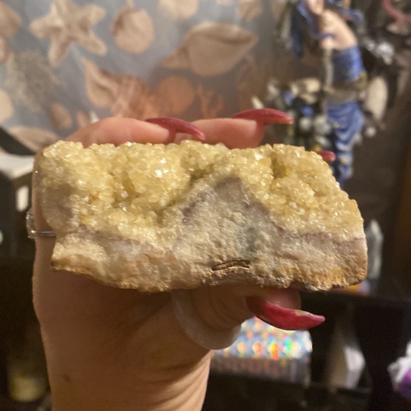 Raw Citrine Quartz - Picture 4 of 5